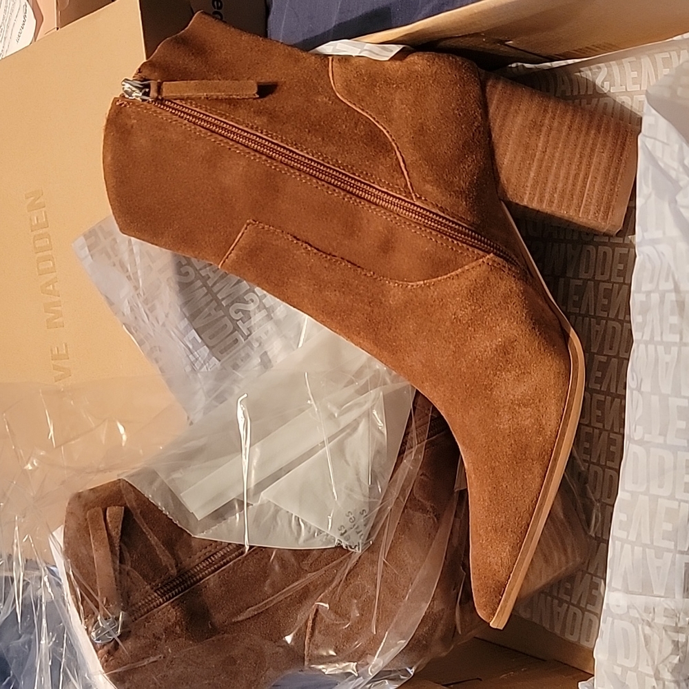 Steve Madden boots